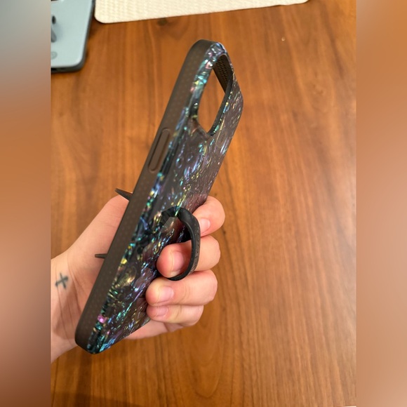 iPhone 13/iPhone 14 Abalone Loopy Case - Picture 3 of 6